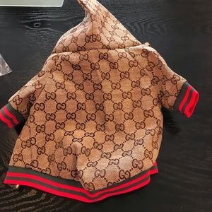 Dog Gucci jacket